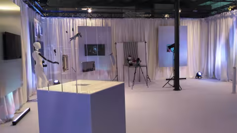 4._huawei._sala_gran_2.13.04.16.jpg